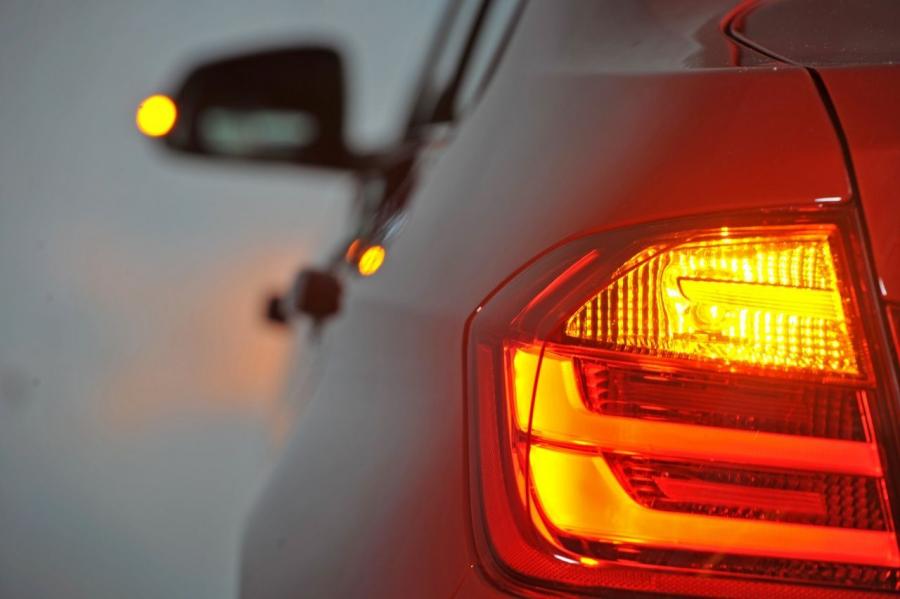  BMW 3-Series 2012 года  (фото 48 из 191)